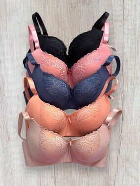 NWT Viola's Secret Bra Lot of 5 Size 36D Style 3902 Lace Underwire Bras